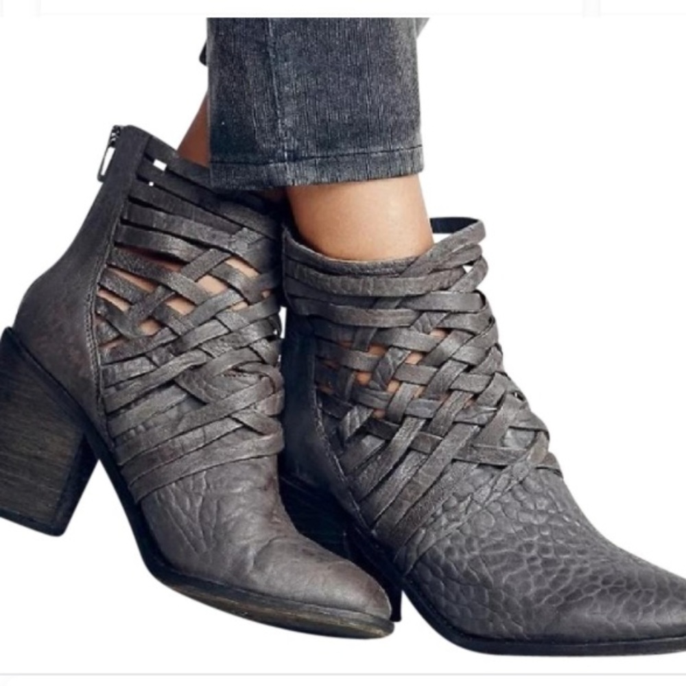 Free People Carrera Ankle Bootie Grey size 10 boot